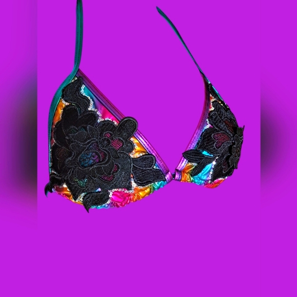 IVE GOT TWO TICKETS TO PARADISE! Handmade sequin and lace bathing suit top! - Picture 4 of 8